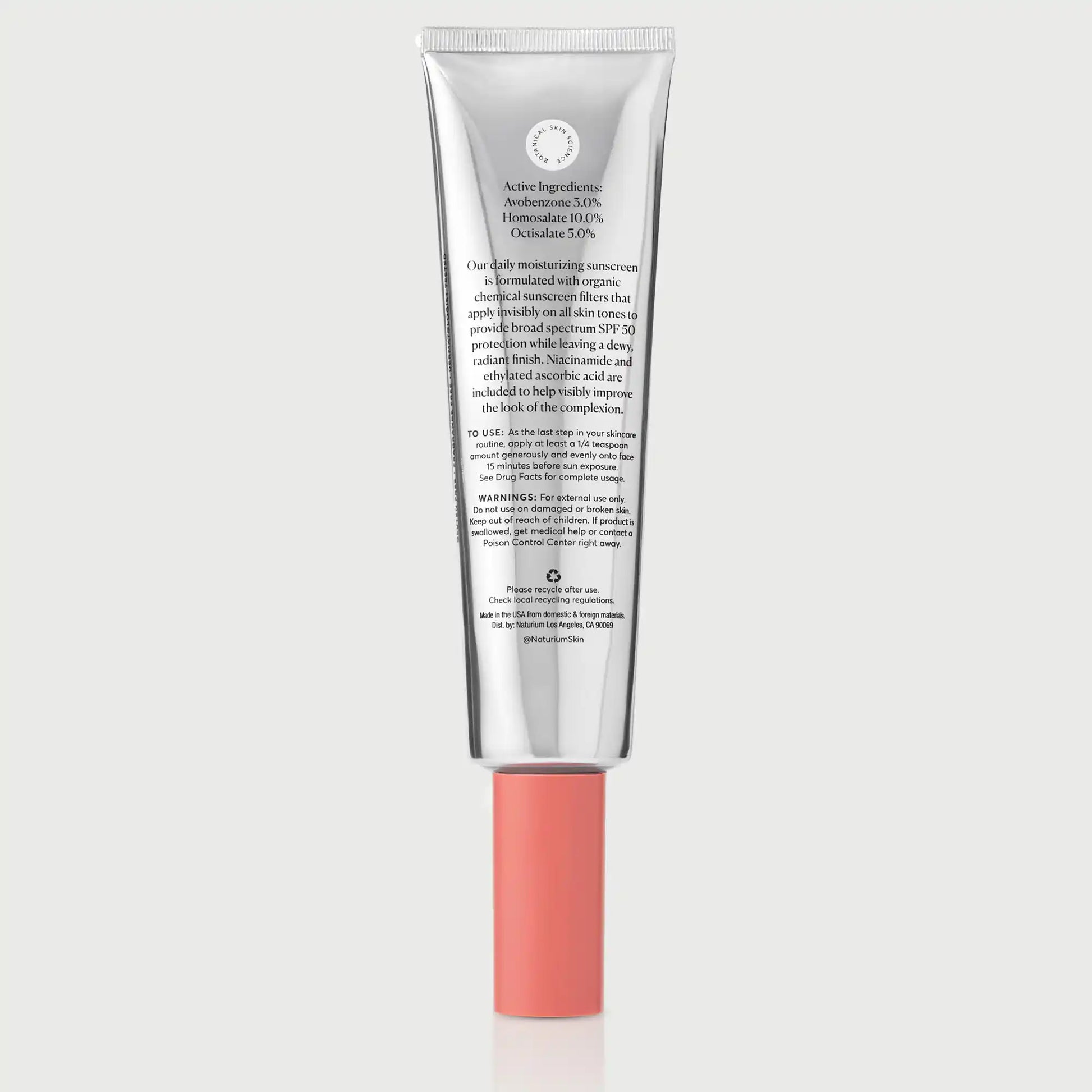 dew-glow-moisturizer-spf-50-jumbo-j0 NATR_Dew_Glow_Jumbo_Back_CapOn_bonebkgd.webp